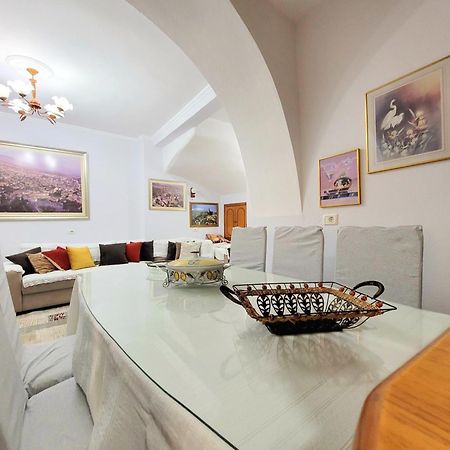 Marbi Guest House Gjirokaster Bagian luar foto