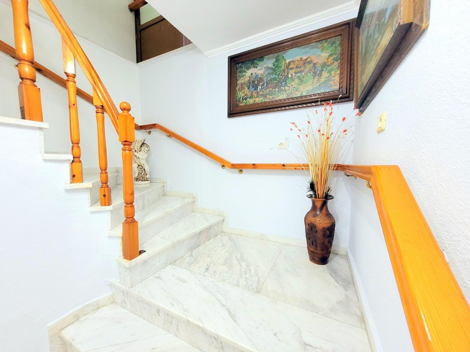 Marbi Guest House Gjirokaster Bagian luar foto
